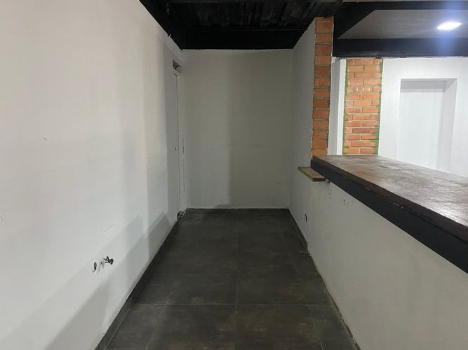 Local en arriendo en Loma Del Escobero, Envigado, 37 m² · foto 4 de 7