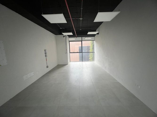 Oficina en arriendo en La Florida, Medellín, 37 m² · foto 3 de 11