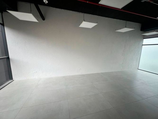 Oficina en arriendo en La Florida, Medellín, 37 m² · foto 8 de 11