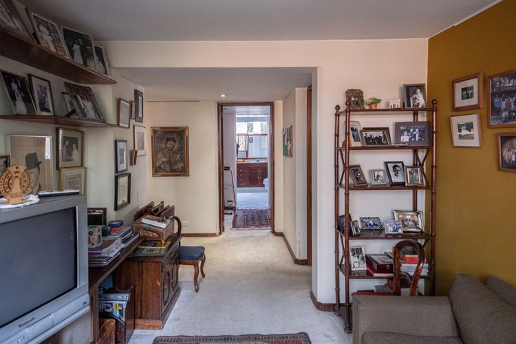 Apartamento de 3 alcobas en venta en Los Rosales, Bogotá, 234 m² · foto 20 de 24