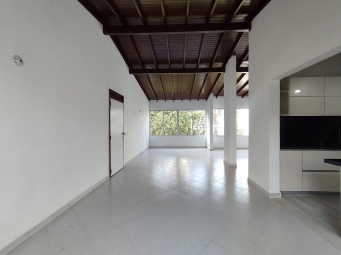Apartamento de 3 alcobas en arriendo en El Poblado, Medellín, 148 m² · foto 2 de 20
