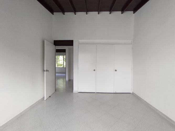 Apartamento de 3 alcobas en arriendo en El Poblado, Medellín, 148 m² · foto 11 de 20