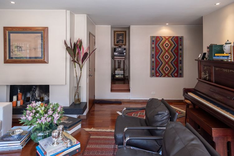 Apartamento de 3 alcobas en venta en El Nogal, Bogotá, 133 m² · foto 3 de 24