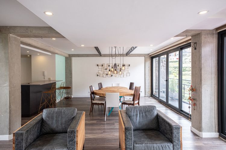 Apartamento de 2 alcobas en venta en Los Rosales, Bogotá, 170 m² · foto 4 de 17
