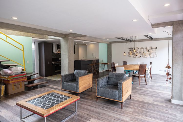 Apartamento de 2 alcobas en venta en Los Rosales, Bogotá, 170 m² · foto 7 de 17