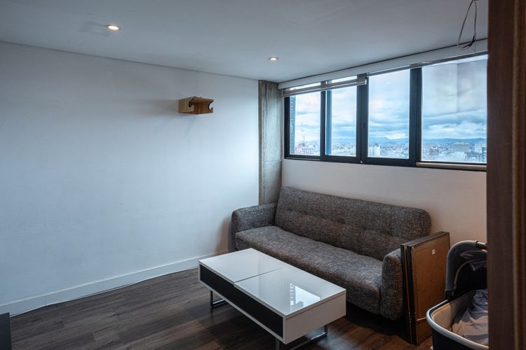 Apartamento de 2 alcobas en venta en Los Rosales, Bogotá, 170 m² · foto 12 de 17