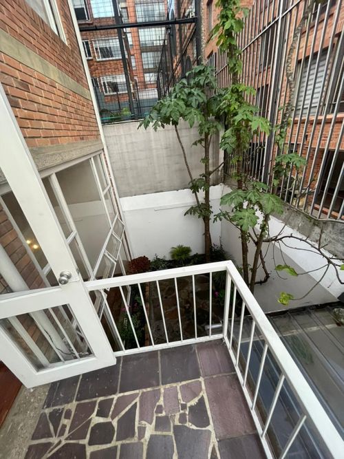 Casa de 4 alcobas en venta en Los Rosales, Bogotá, 375 m² · foto 7 de 23