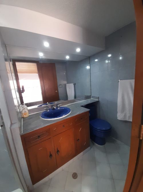 Casa de 4 alcobas en venta en Los Rosales, Bogotá, 375 m² · foto 14 de 23