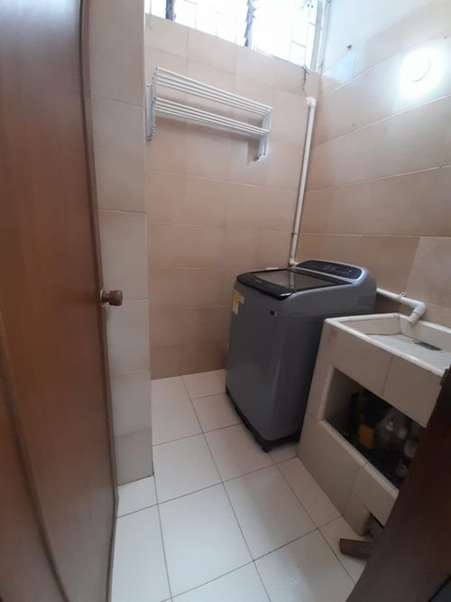 Casa de 4 alcobas en venta en Los Rosales, Bogotá, 375 m² · foto 18 de 23