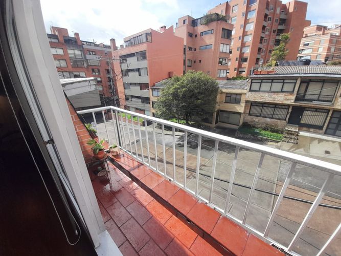 Casa de 4 alcobas en venta en Los Rosales, Bogotá, 375 m² · foto 21 de 23