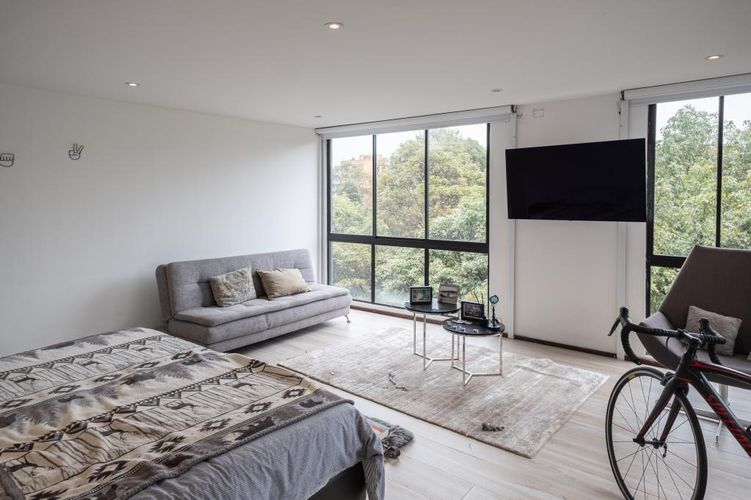 Apartamento de 2 alcobas en venta en El Virrey, Bogotá, 160 m² · foto 13 de 24