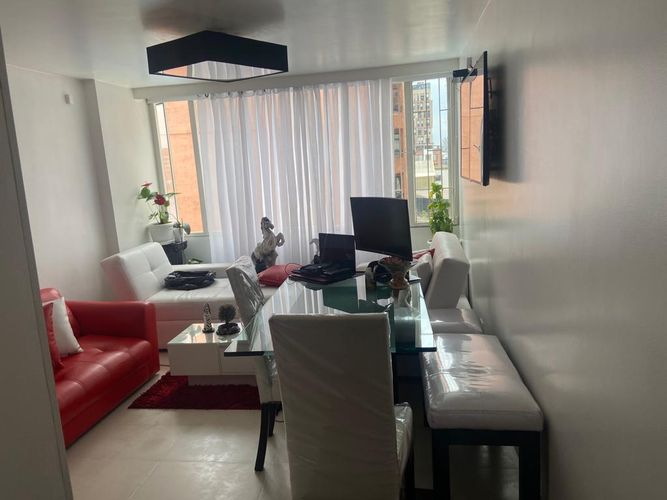 Apartaestudio en venta en Lago Gaitan, Bogotá, 46 m² · foto 4 de 13