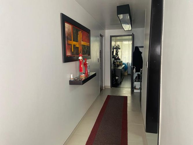 Apartaestudio en venta en Lago Gaitan, Bogotá, 46 m² · foto 8 de 13