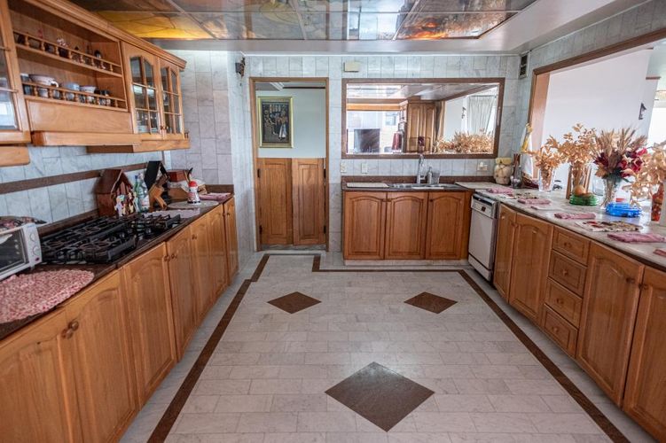 Apartamento de 4 alcobas en venta en La Carolina, Bogotá, 346 m² · foto 12 de 23