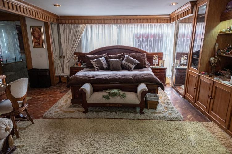 Apartamento de 4 alcobas en venta en La Carolina, Bogotá, 346 m² · foto 21 de 23