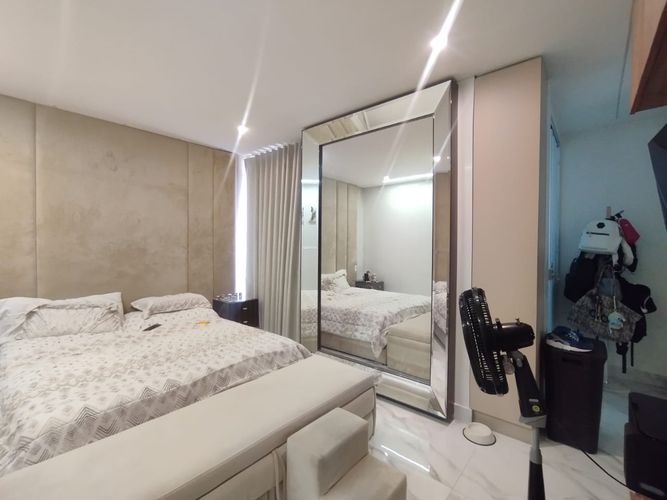 Apartamento de 3 alcobas en arriendo en El Poblado, Medellín, 250 m² · foto 8 de 16
