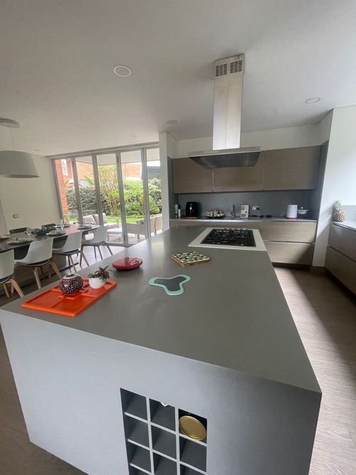 Casa de 4 alcobas en venta en Gratamira, Bogotá, 681 m² · foto 3 de 24