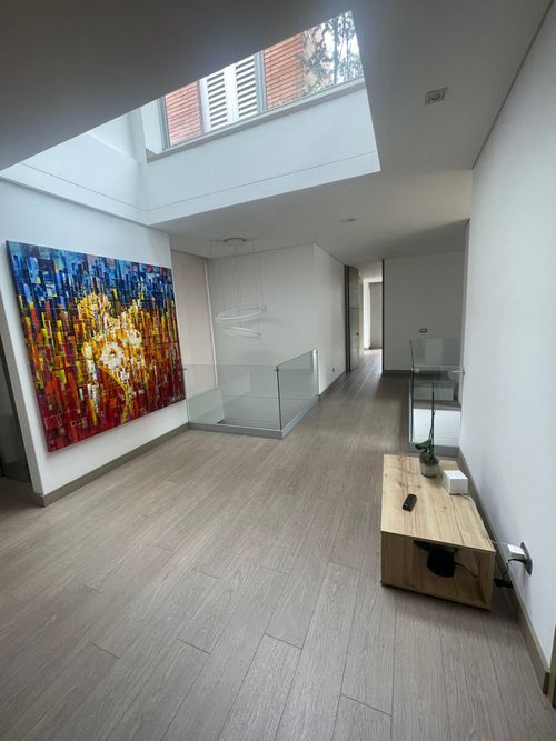 Casa de 4 alcobas en venta en Gratamira, Bogotá, 681 m² · foto 7 de 24