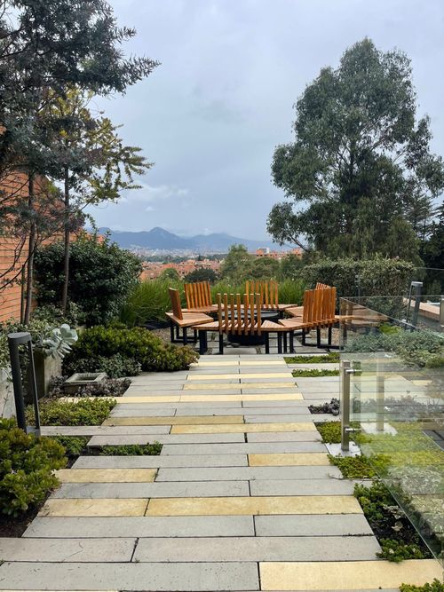 Casa de 4 alcobas en venta en Gratamira, Bogotá, 681 m² · foto 8 de 24