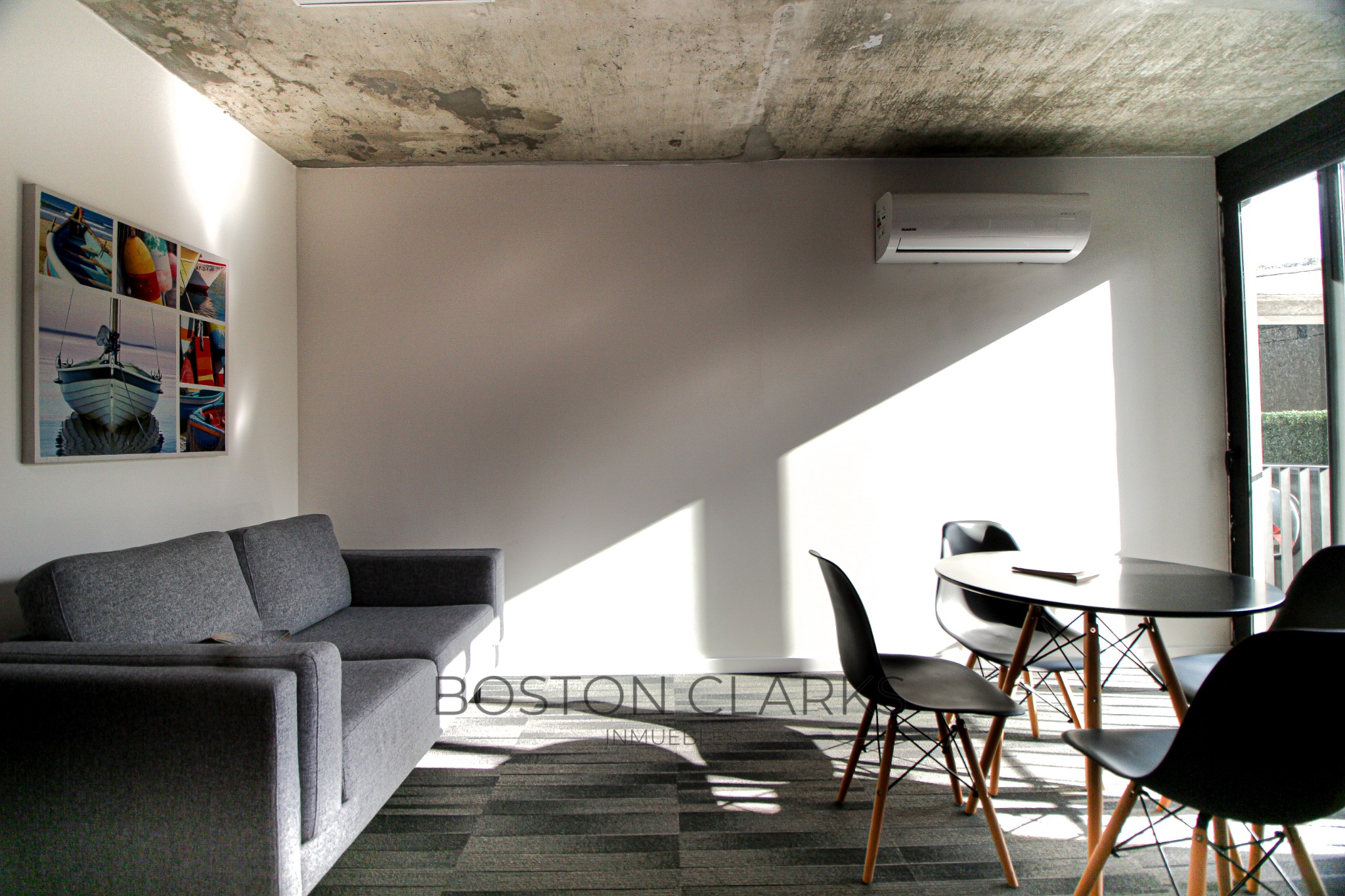 OFICINA EN ALQUILER CON GARAGE FRENTE A WTC · Foto 2