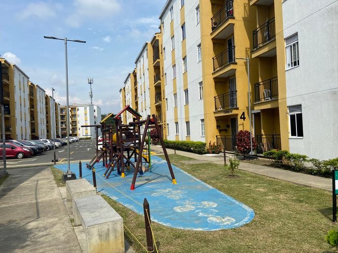 Apartamento de 2 alcobas en venta en Juanchito, Candelaria, 51 m² · foto 13 de 16