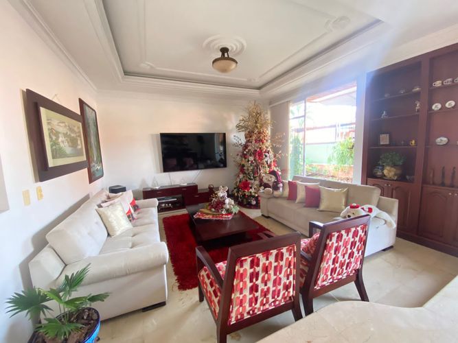 Casa de 5 alcobas en venta en Ciudad Jardin, Cali, 264 m² · foto 6 de 24