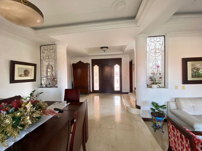 Casa de 5 alcobas en venta en Ciudad Jardin, Cali, 264 m² · foto 8 de 24