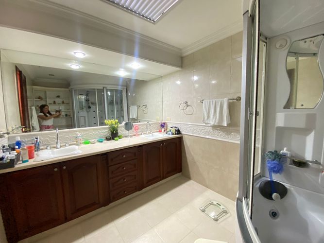 Casa de 5 alcobas en venta en Ciudad Jardin, Cali, 264 m² · foto 24 de 24
