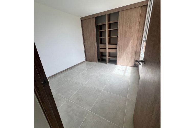 Apartamento de 2 alcobas en venta en La Ceja, 58 m² · foto 3 de 6