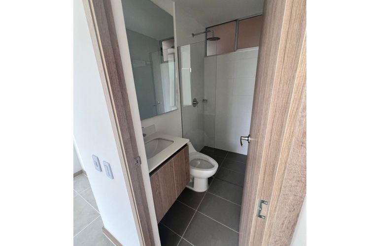 Apartamento de 2 alcobas en venta en La Ceja, 58 m² · foto 6 de 6