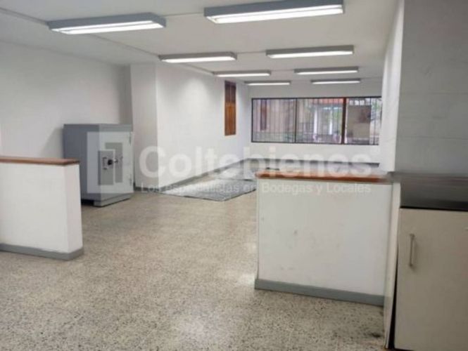 Local en arriendo en La Candelaria, Medellín, 360 m² · foto 3 de 19