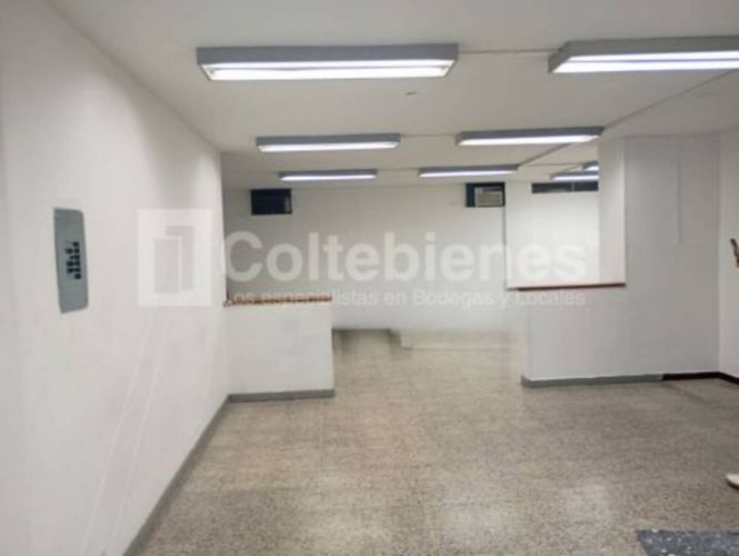 Local en arriendo en La Candelaria, Medellín, 360 m² · foto 5 de 19