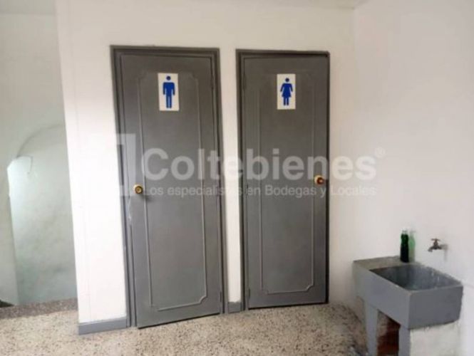 Local en arriendo en La Candelaria, Medellín, 360 m² · foto 11 de 19