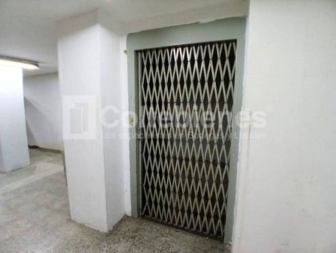 Local en arriendo en La Candelaria, Medellín, 360 m² · foto 19 de 19