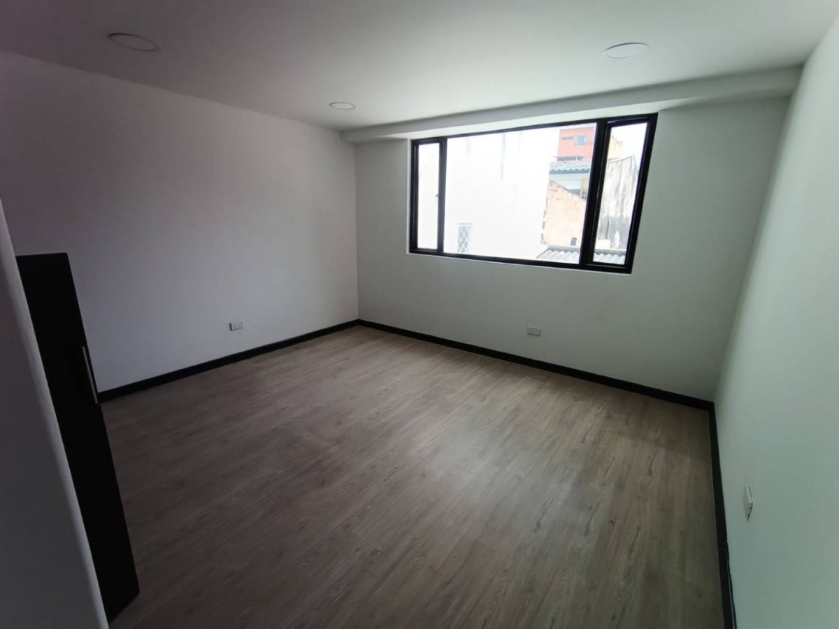 Casa en venta en Fontibon, Bogotá · foto 19 de 24