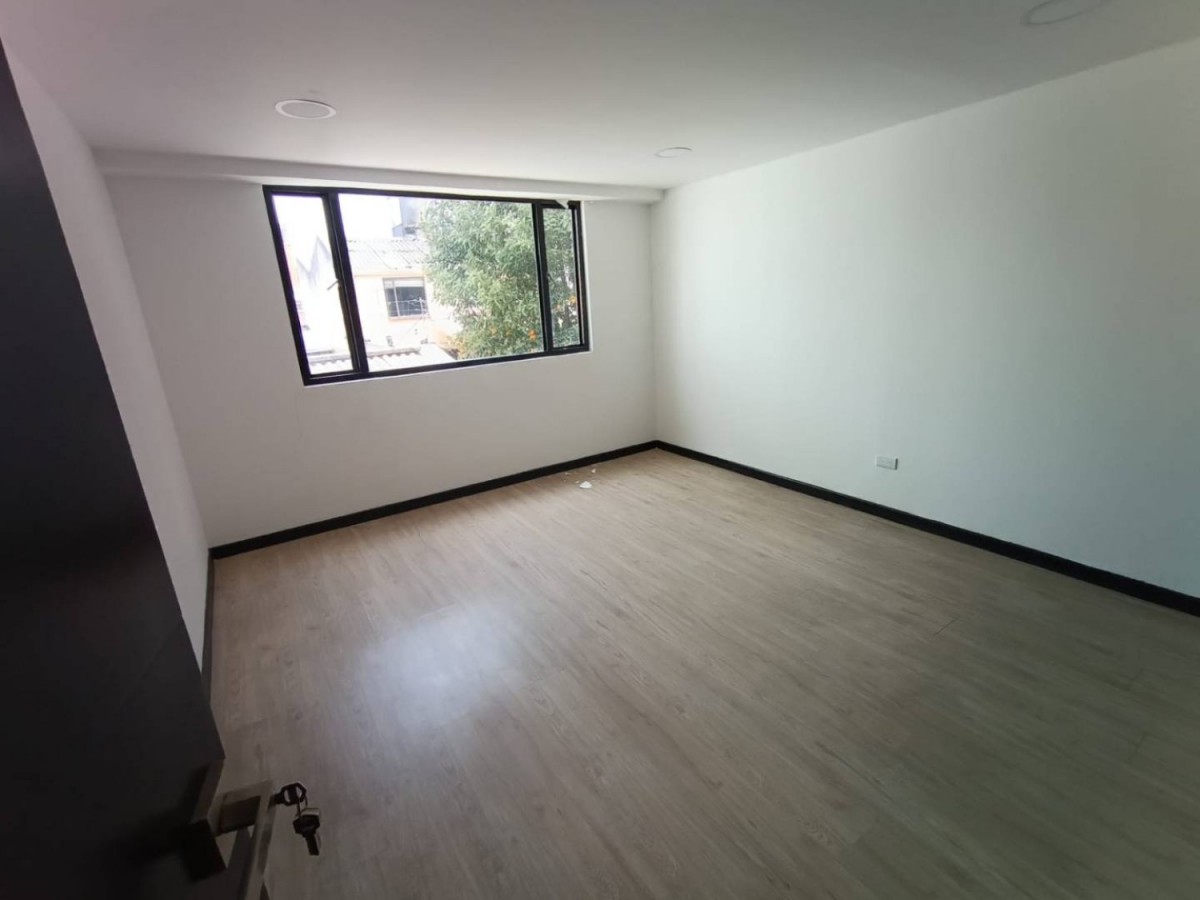 Casa en venta en Fontibon, Bogotá · foto 21 de 24