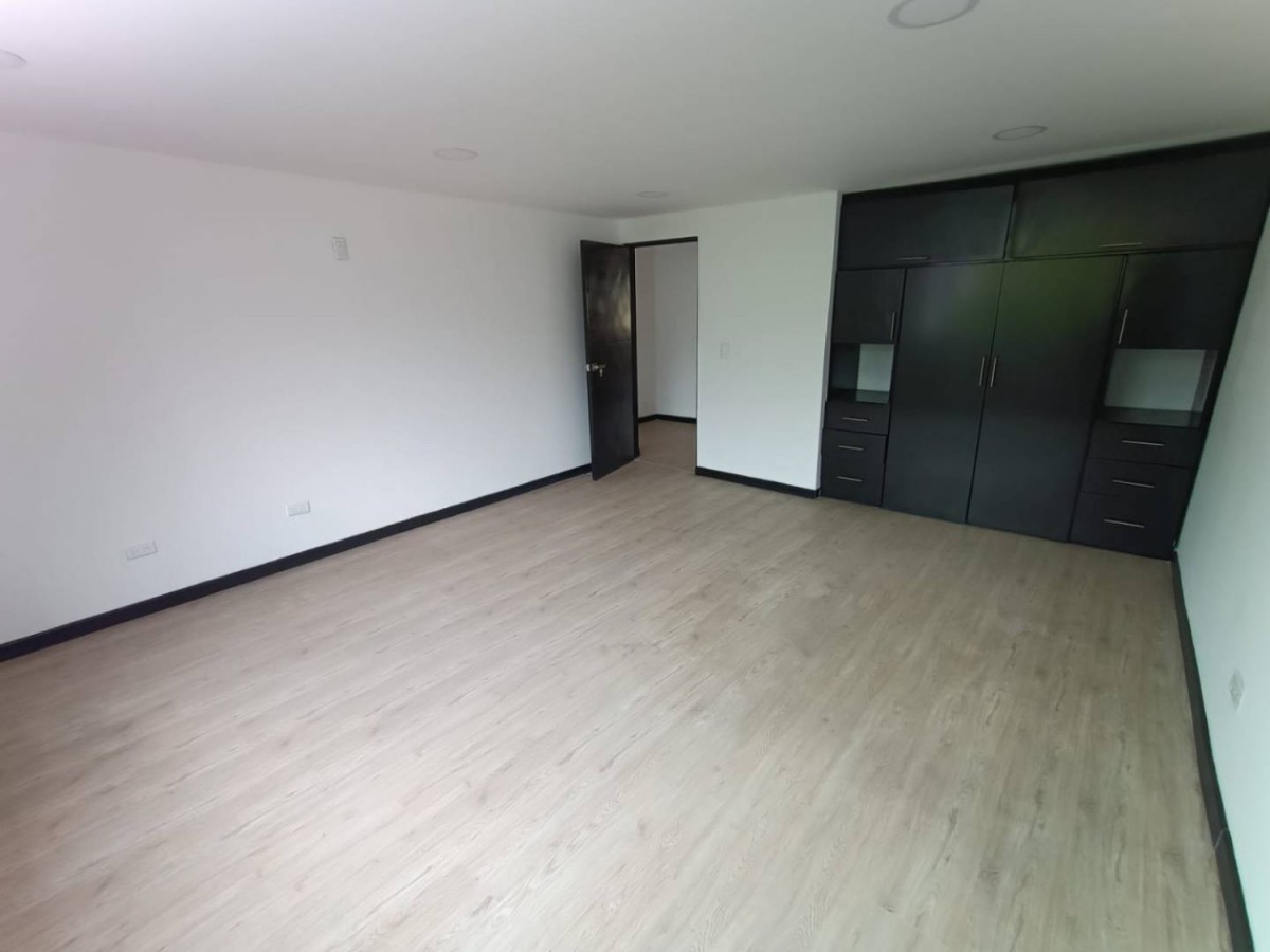 Casa en venta en Fontibon, Bogotá · foto 22 de 24