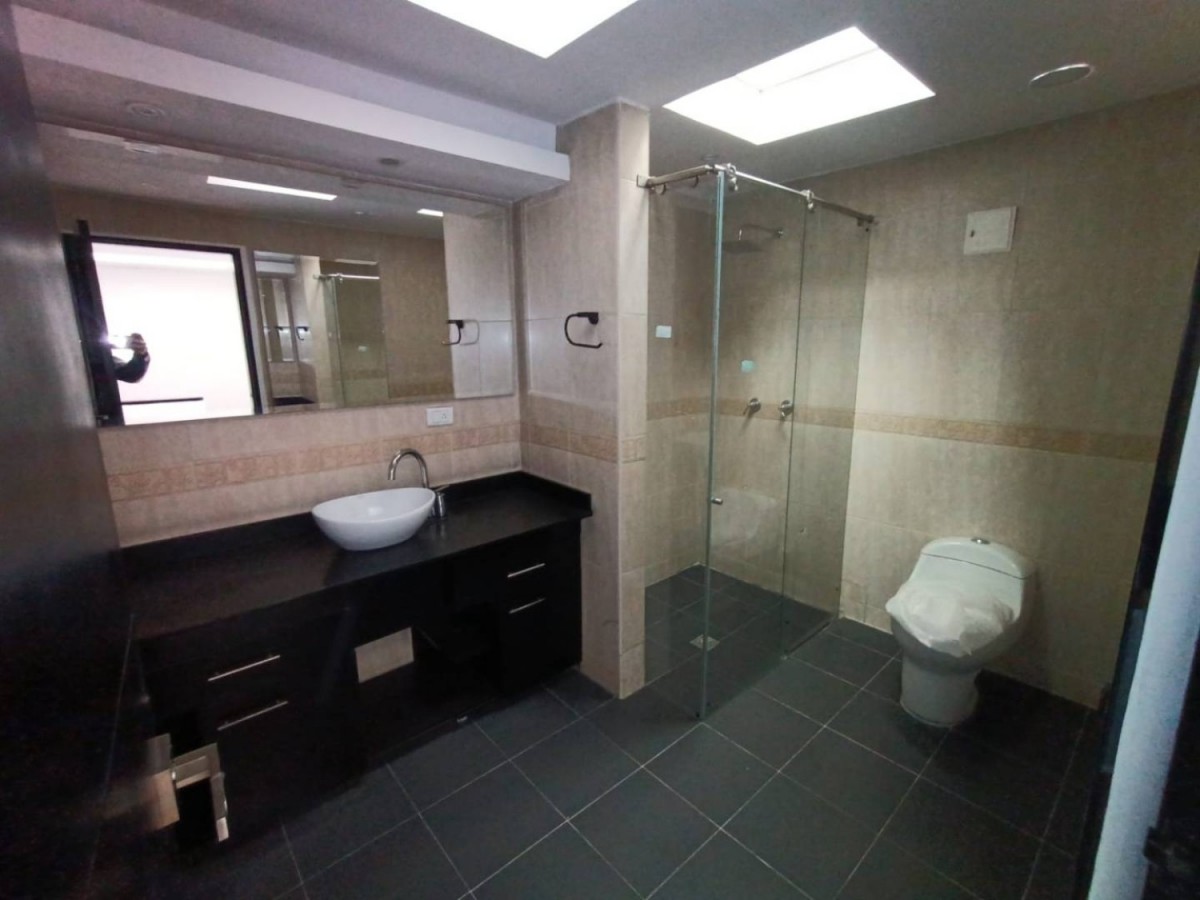 Casa en venta en Fontibon, Bogotá · foto 24 de 24