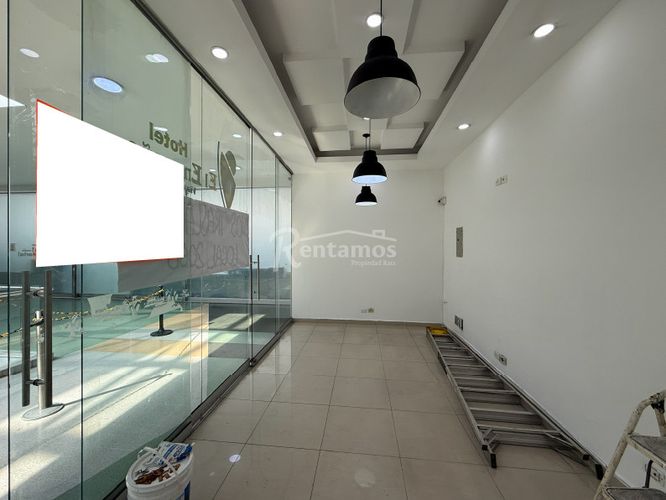 Local en arriendo en La Candelaria, Medellín, 20 m² · foto 4 de 19