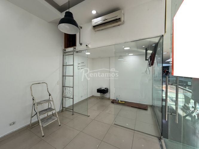 Local en arriendo en La Candelaria, Medellín, 20 m² · foto 6 de 19