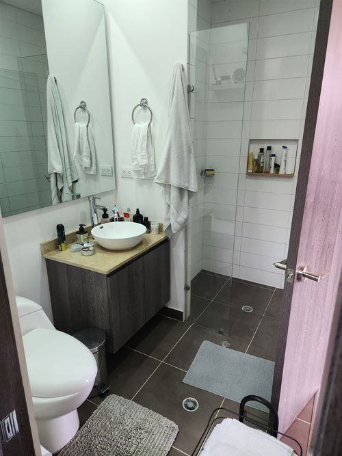 Apartamento de 1 alcoba en venta en Chicó Navarra, Bogotá, 54 m² · foto 7 de 10