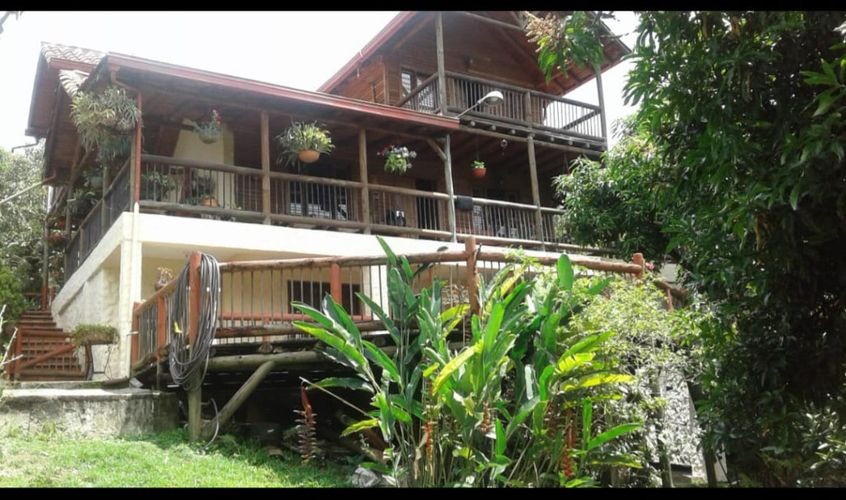 Finca en venta en Las Lomitas, Sabaneta, 300 m² · foto 2 de 12