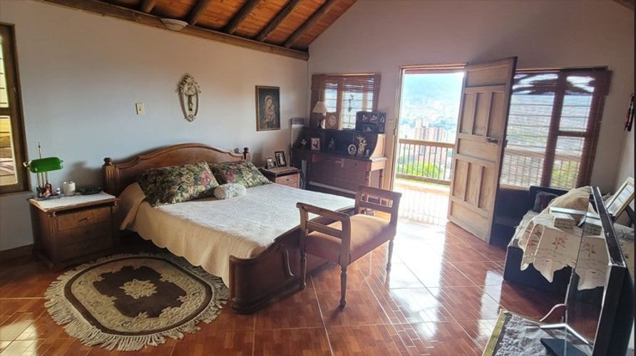 Finca en venta en Las Lomitas, Sabaneta, 300 m² · foto 7 de 12