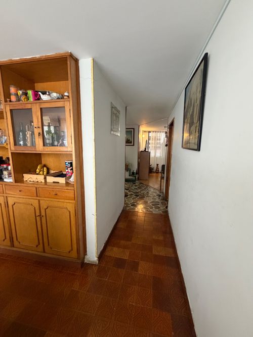 Casa de 6 alcobas en venta en Spring, Bogotá, 480 m² · foto 11 de 24