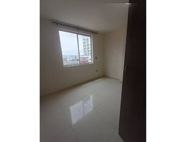 Apartamento de 3 alcobas en venta en El Cinal, Bucaramanga, 80 m² · foto 3 de 14