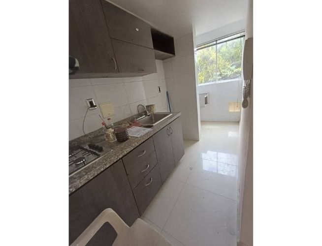 Apartamento de 3 alcobas en venta en El Cinal, Bucaramanga, 80 m² · foto 11 de 14