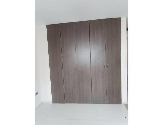 Apartamento de 3 alcobas en venta en El Cinal, Bucaramanga, 80 m² · foto 4 de 14
