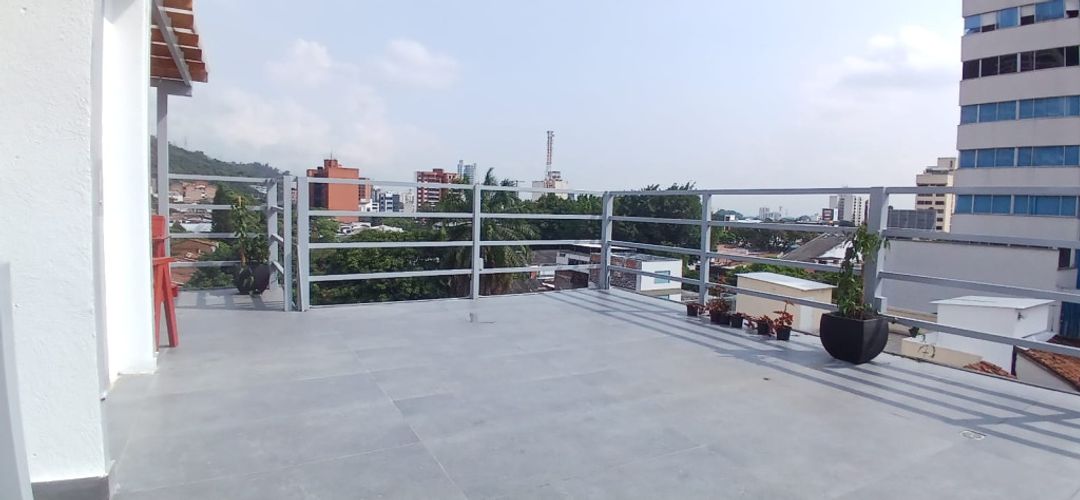 Local en arriendo en Santa Monica, Cali, 100 m² · foto 3 de 16