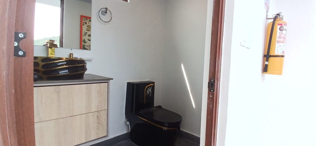 Local en arriendo en Santa Monica, Cali, 100 m² · foto 9 de 16