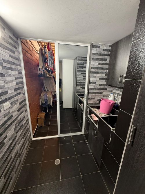 Apartamento de 3 alcobas en venta en Prados Del Limonar, Cali, 86 m² · foto 3 de 15